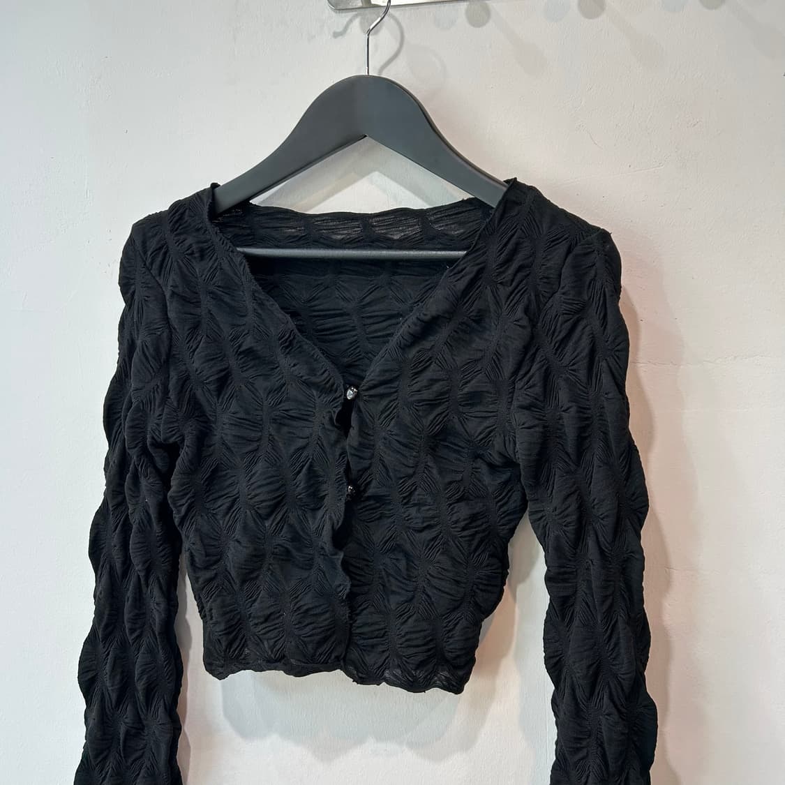 블랙 플리츠 크롭 볼레로 가디건 상품이미지4