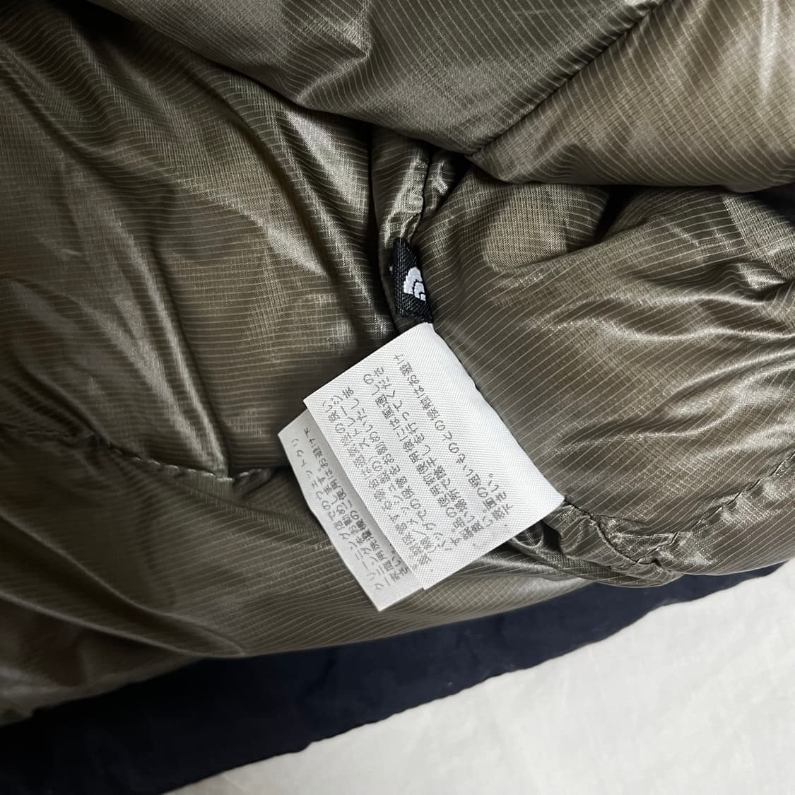 노스페이스 서밋시리즈 카키 패딩 상품이미지4