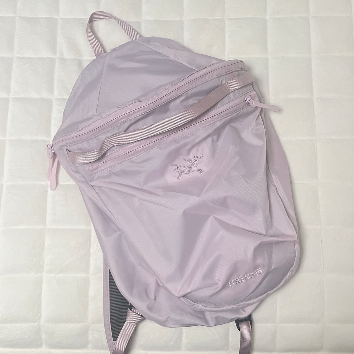 아크테릭스 헬리아드 15 - 핑크 글로우 상품이미지1