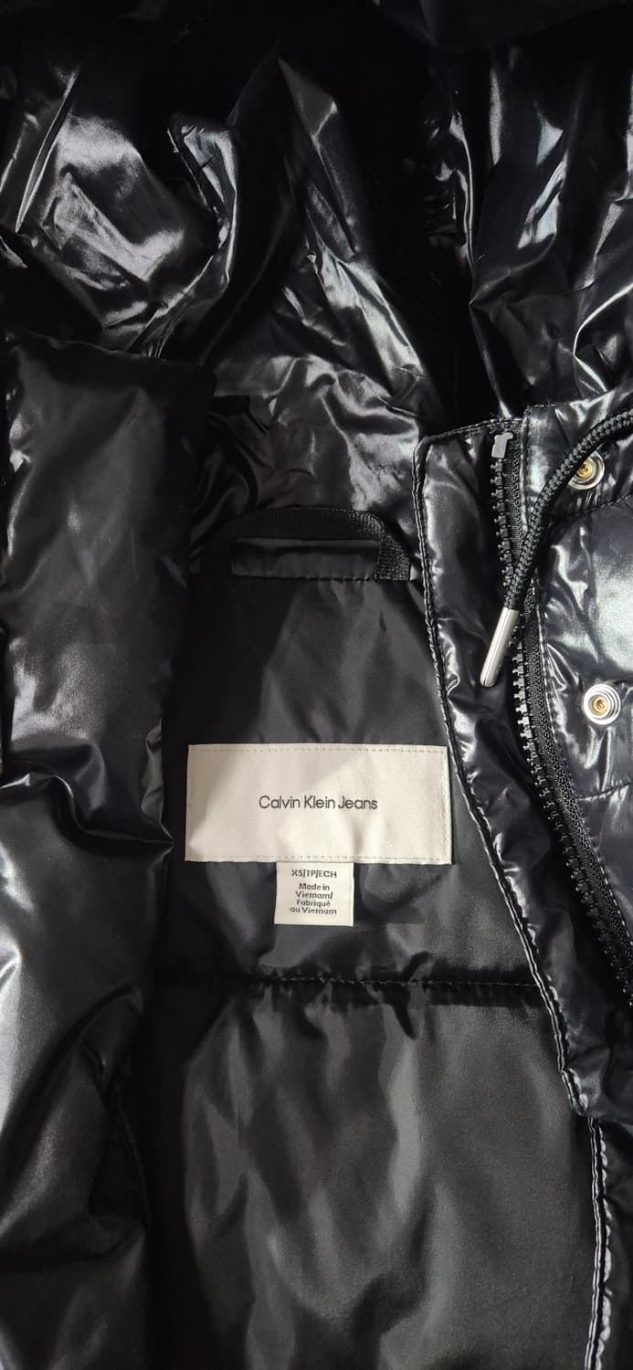Calvin Klein 블랙 여성 샤인 다운 자켓 (패딩) XS 상품이미지2