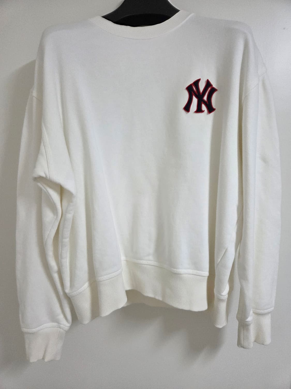 MLB 베이직 기모 오버핏 맨투맨 상품이미지1