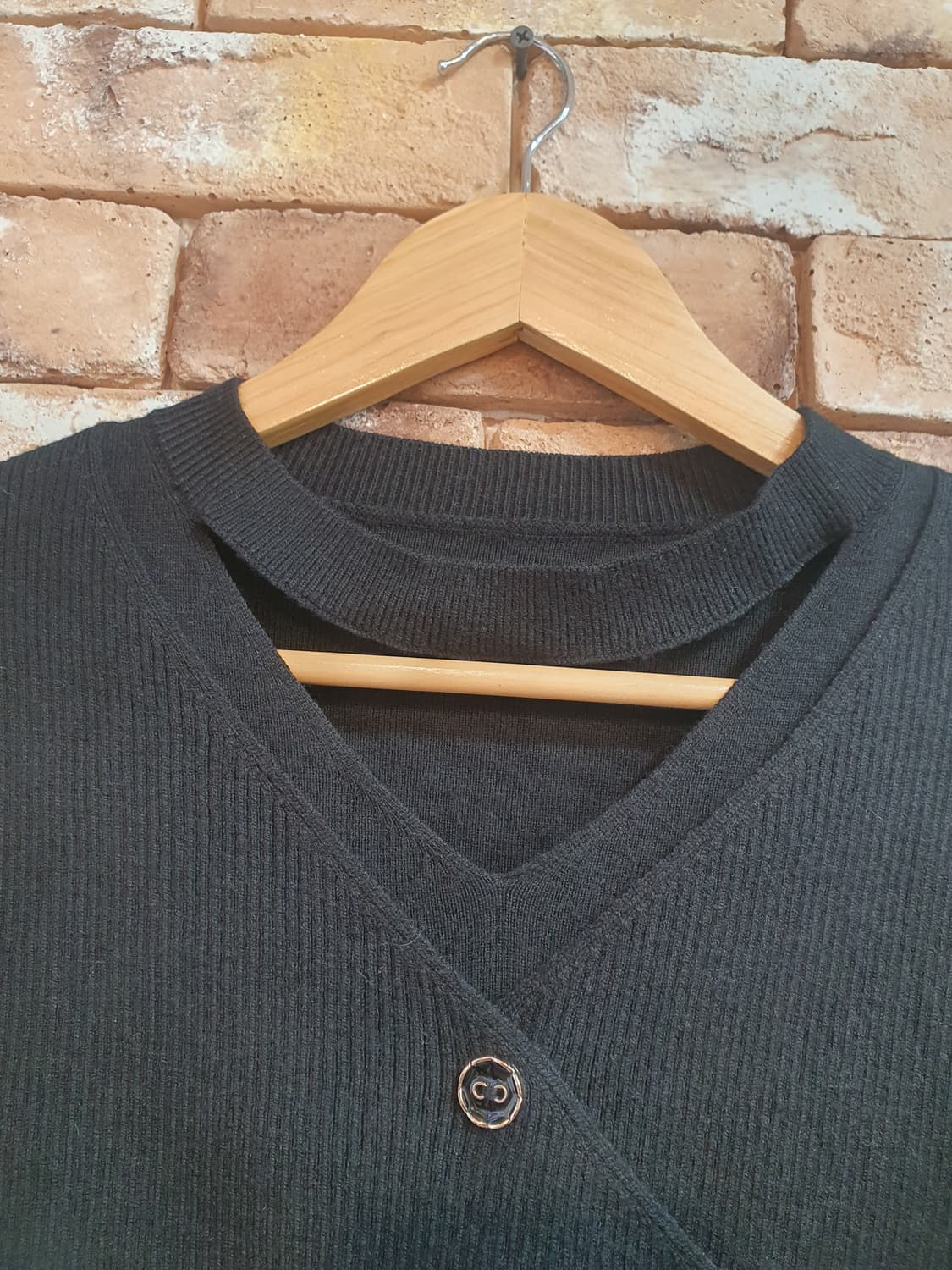 새상품)쿠오세  블랙 원피스  상품이미지3