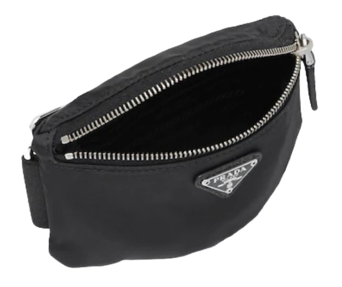 프라다 파우치 20만원 (5만원 추가로 내림) 상품이미지3