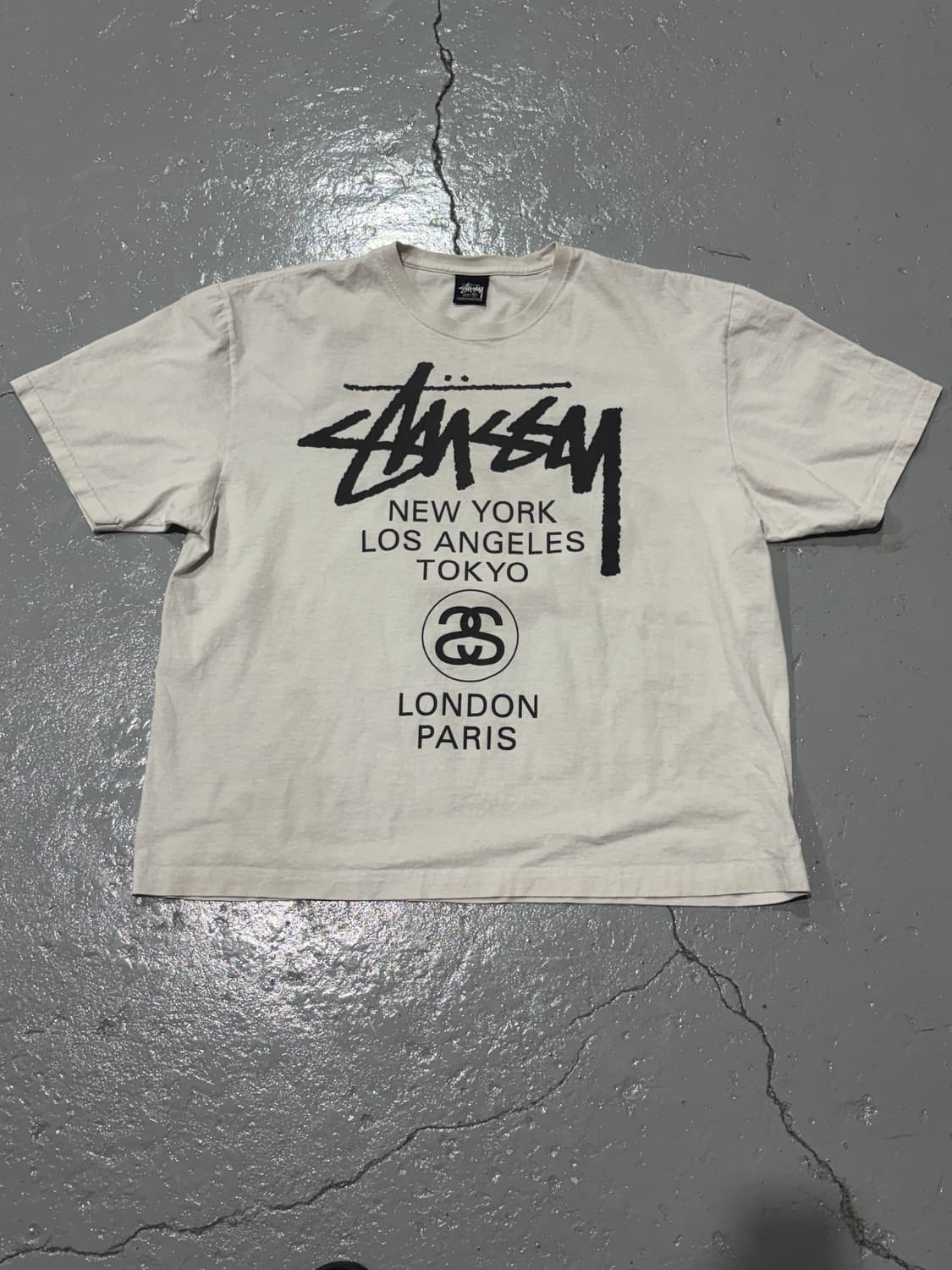 스투시(Stussy) 월드 투어 티셔츠 상품이미지1