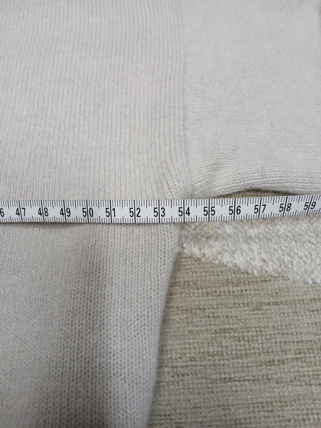 블라썸 BLOSSOM 터틀넥 니트  상품이미지3