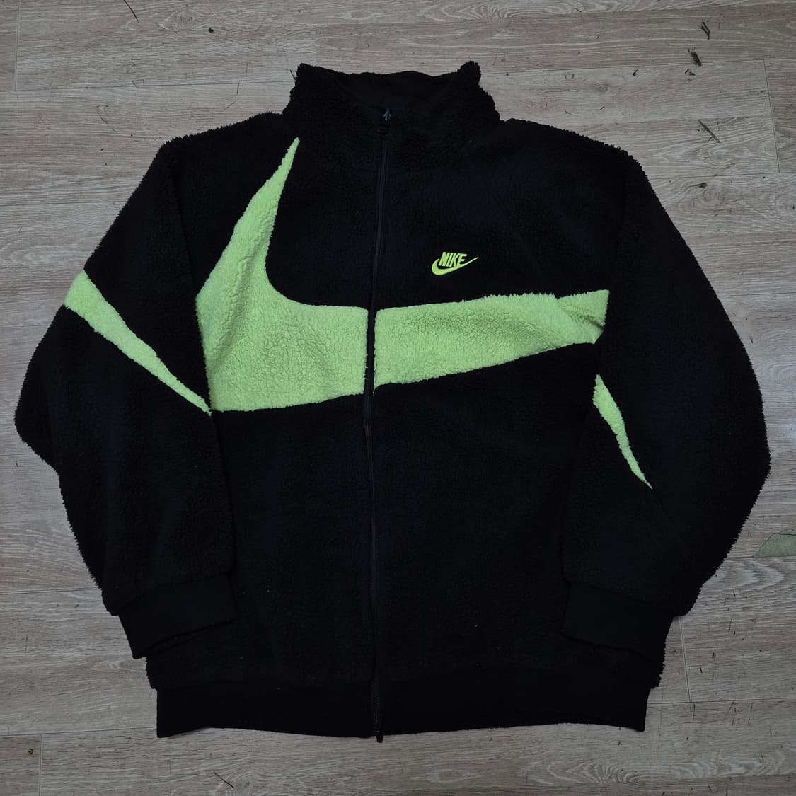나이키 빅스우시 리버시블 뽀글이 후리스 자켓 XL(105) 상품이미지1