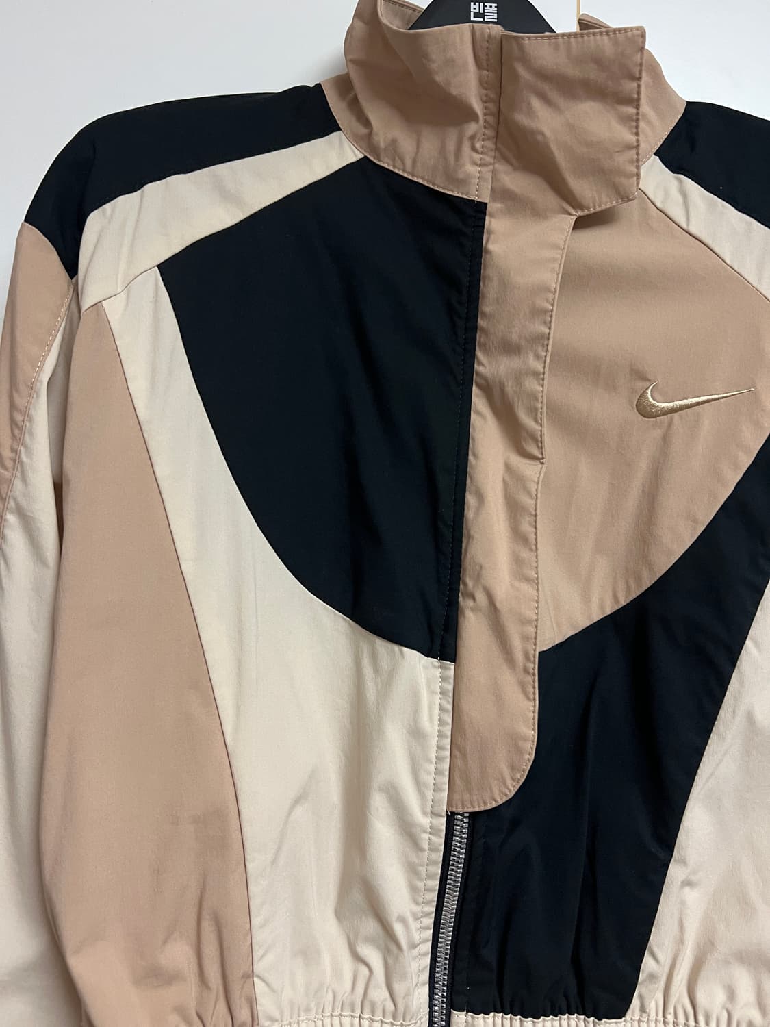 나이키 배색 투웨이 바람막이 상품이미지2