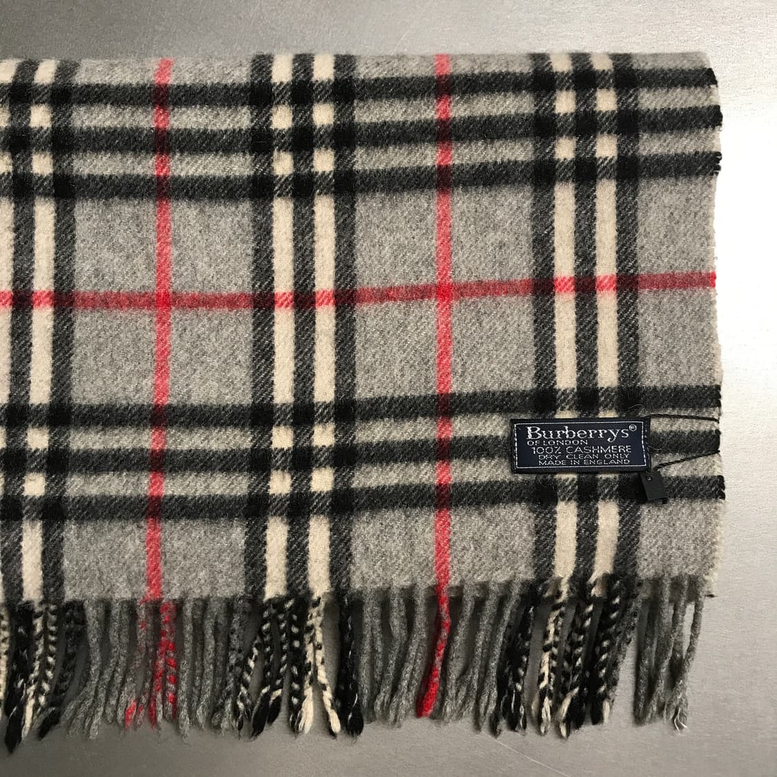버버리 정품 캐시미어 머플러 그레이 상품이미지3