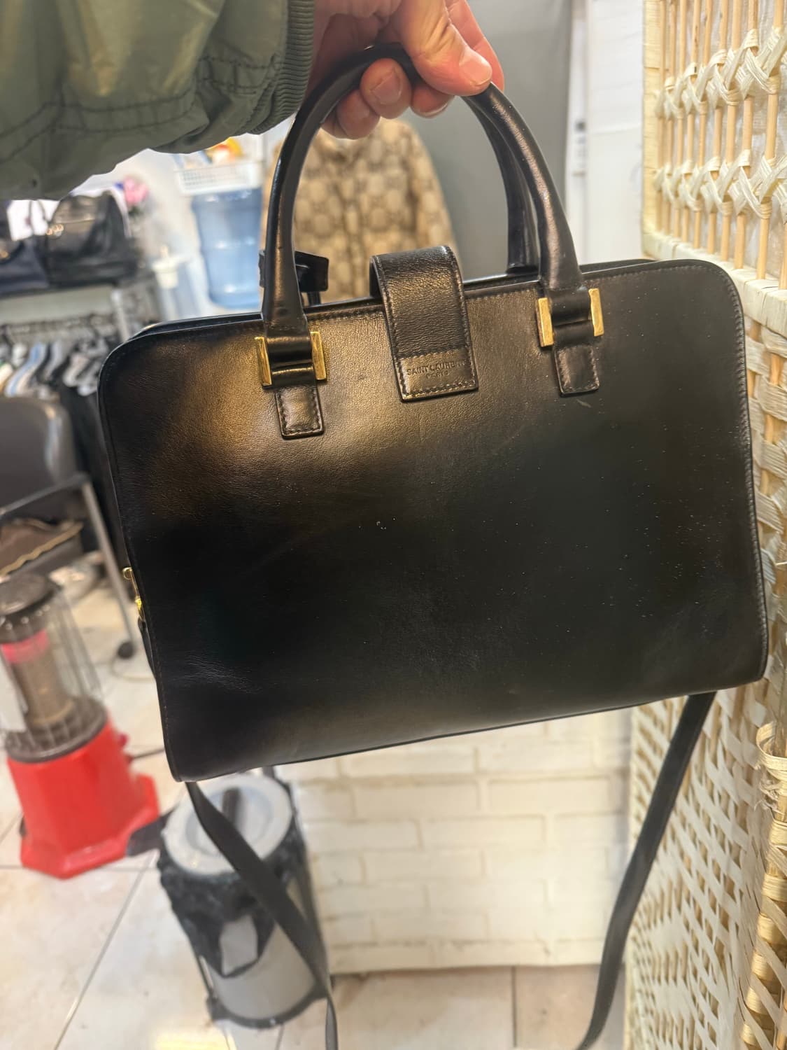 정품 생로랑 카바스 스몰 2way백 팝니다 상품이미지4