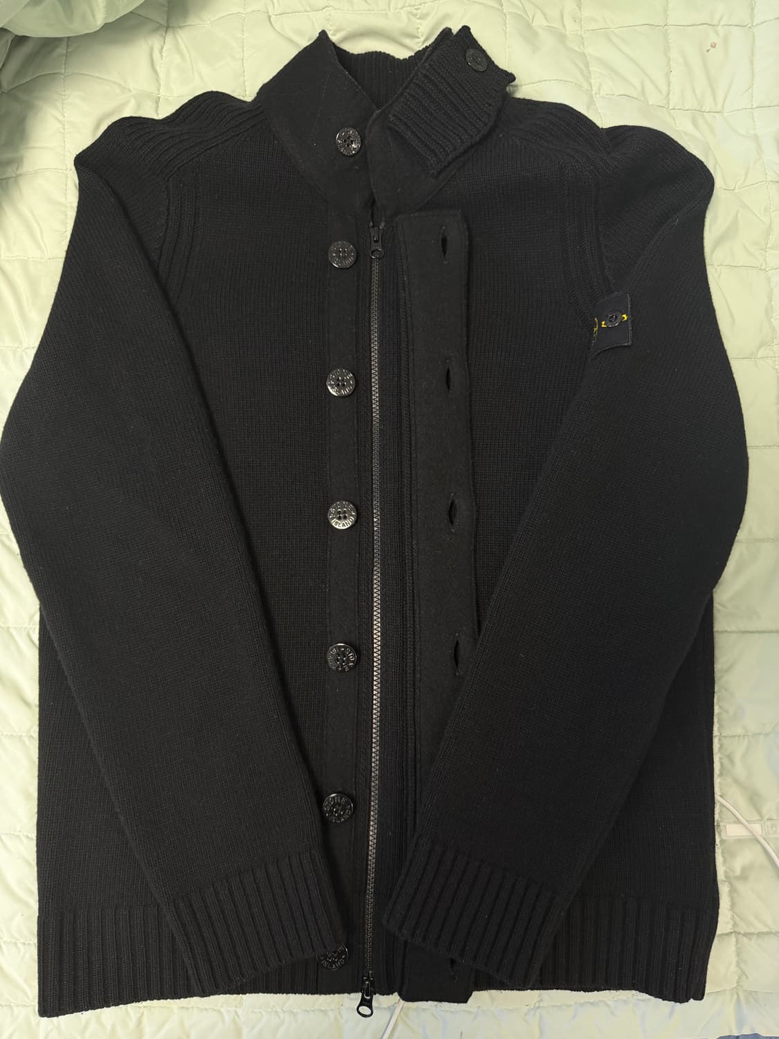 [백화점판/새상품급]스톤아일랜드 램스울 니트집업 블랙 L 상품이미지1