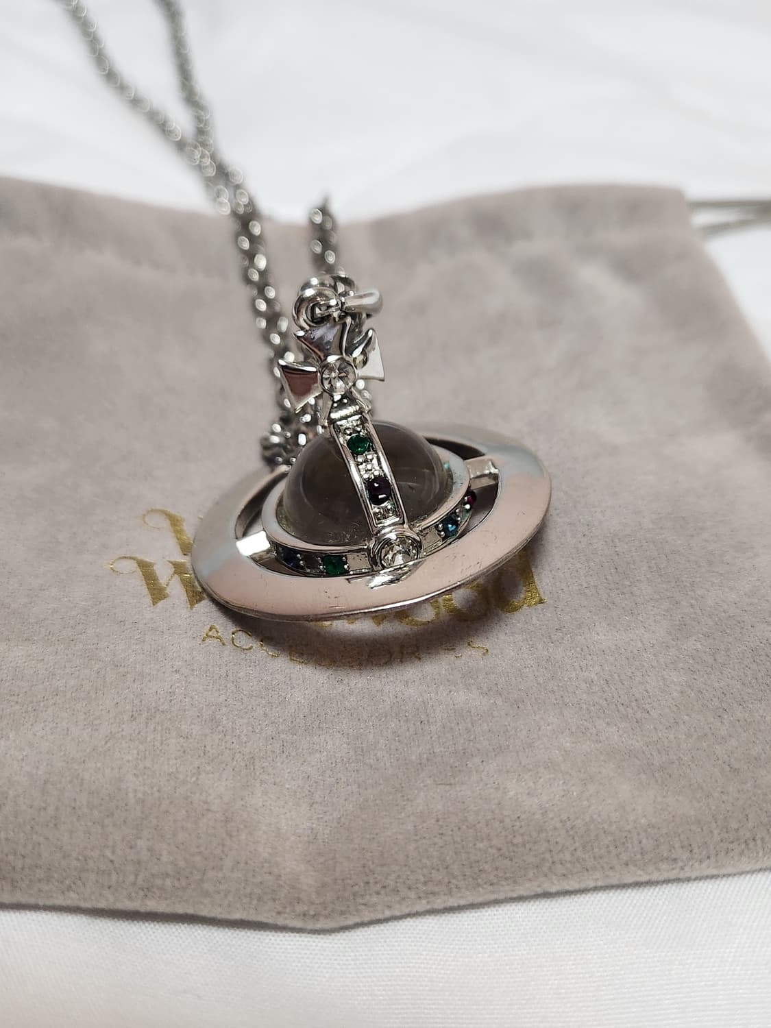 비비안웨스트우드 입체 빅orb 목걸이 상품이미지2