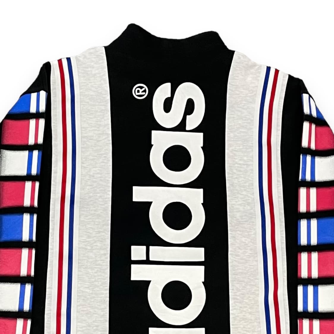 아디다스 x 데상트 올드스쿨 하이넥 맨투맨 상품이미지4