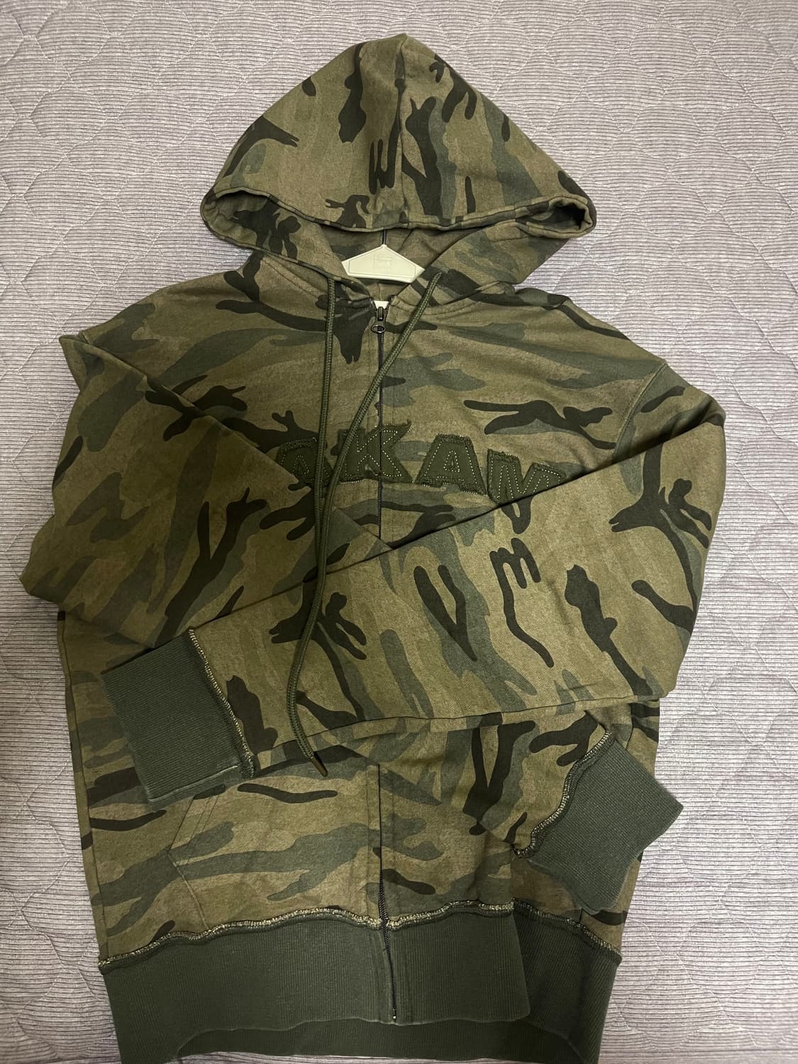 아캄 카모 후드집업 상품이미지1