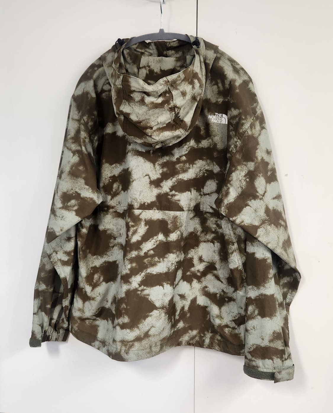 노스페이스 밀리터리 바람막이 M (95-100) 상품이미지2
