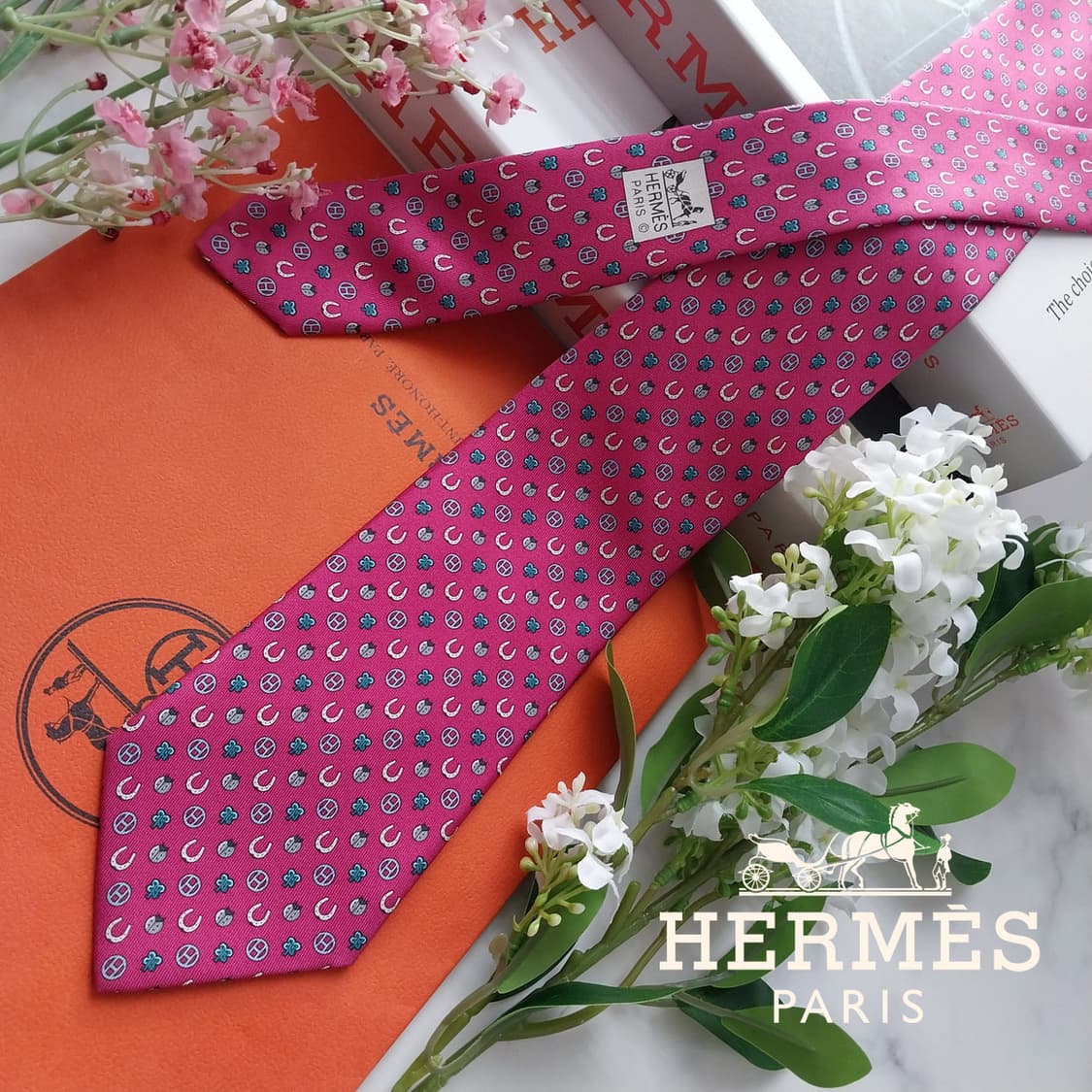 에르메스 실크 핑크 패턴 넥타이 8.4cm A+등급 K1685
 상품이미지3