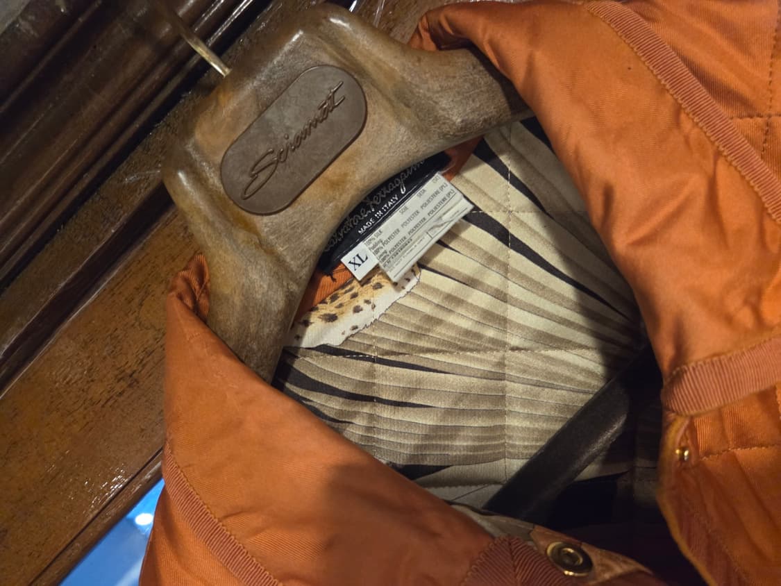 살바토레 페라가모 실크퀼팅자켓 상품이미지5