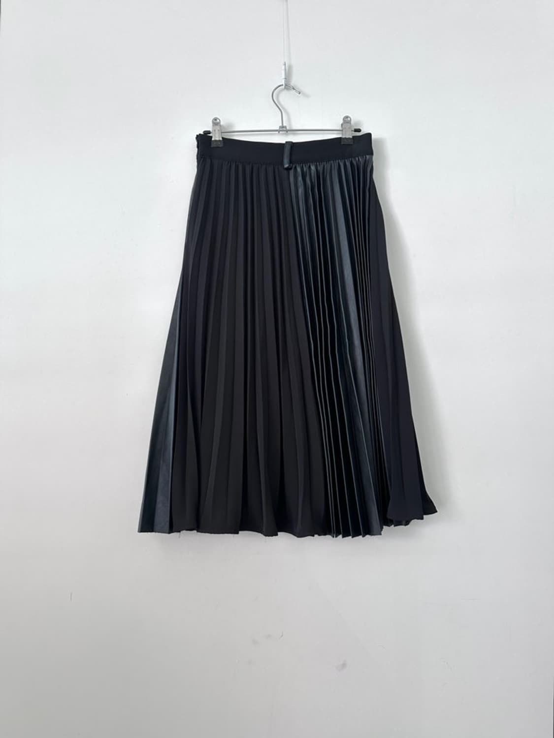 Leather mix hybrid pleats skirt / black 상품이미지8