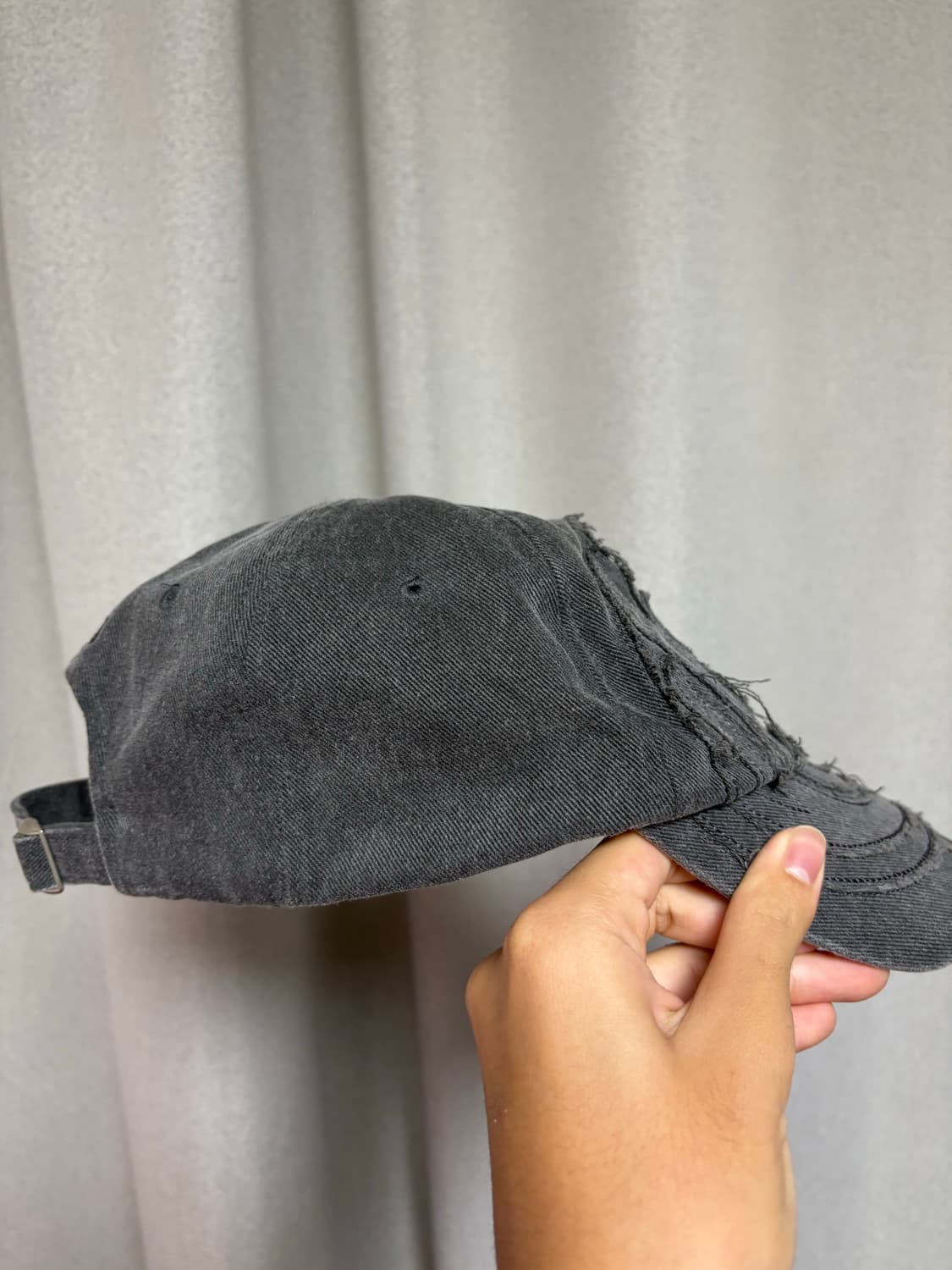 로어즈 Haze Distressed Cap - Charcoal 상품이미지3