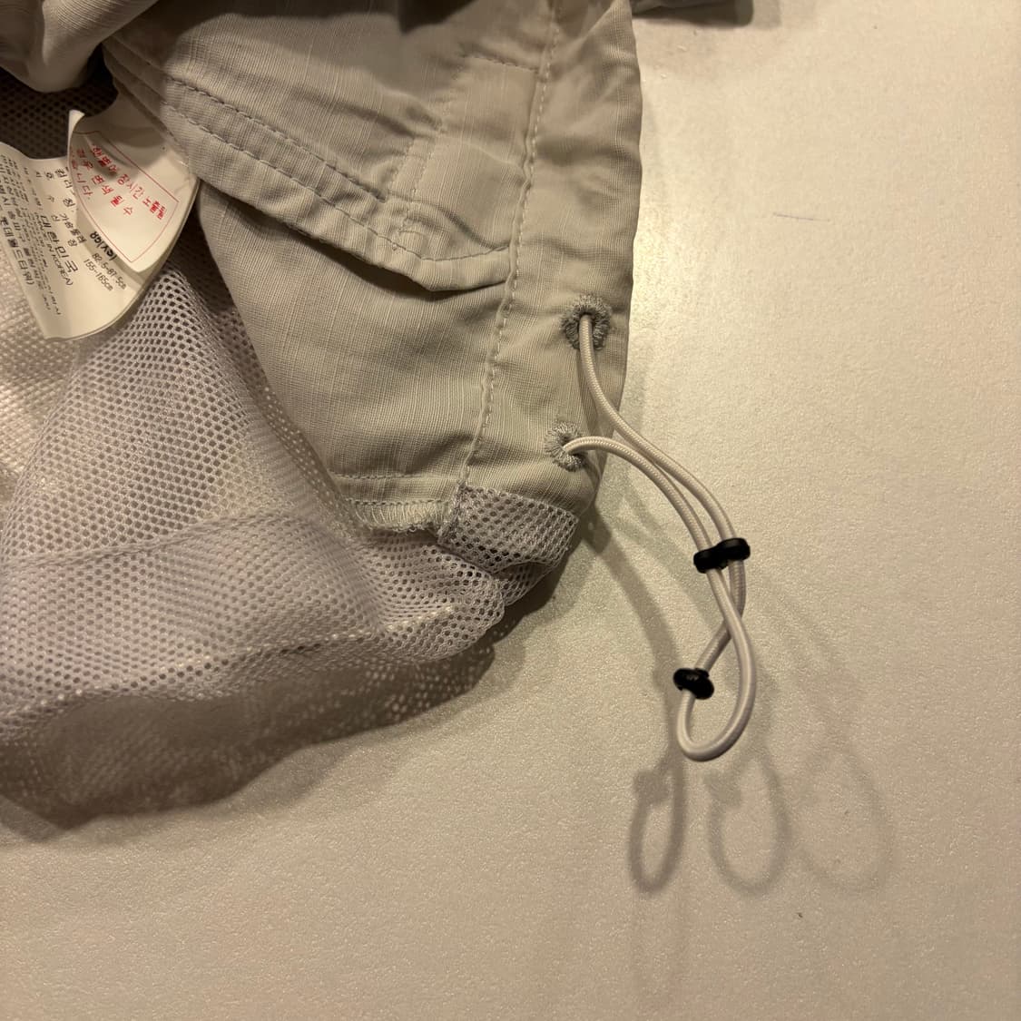 [85] 엄브로 매쉬 후드 바람막이 화이트 그레이 D515 상품이미지7