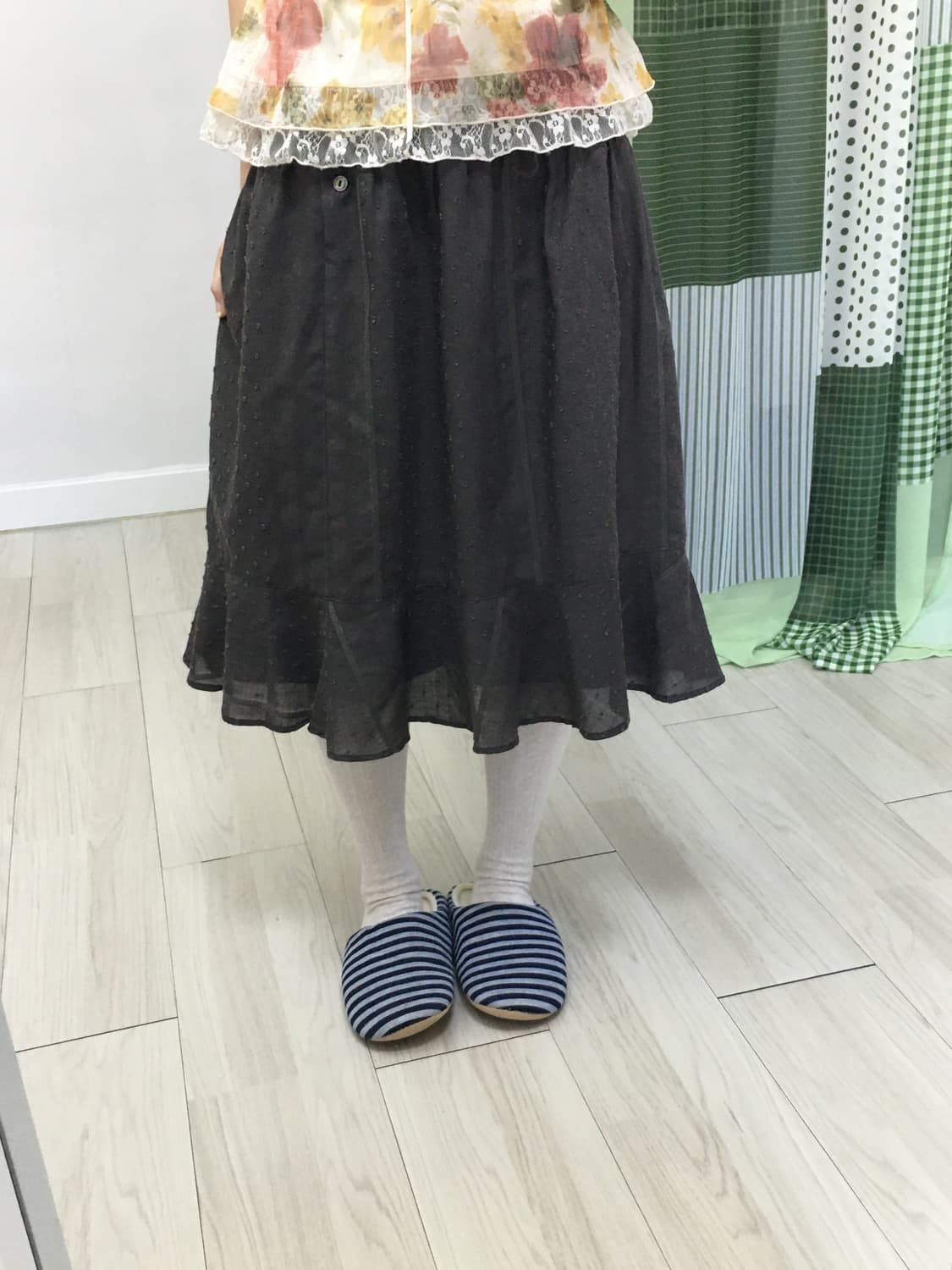 브라운 도트 미디 스커트 상품이미지9