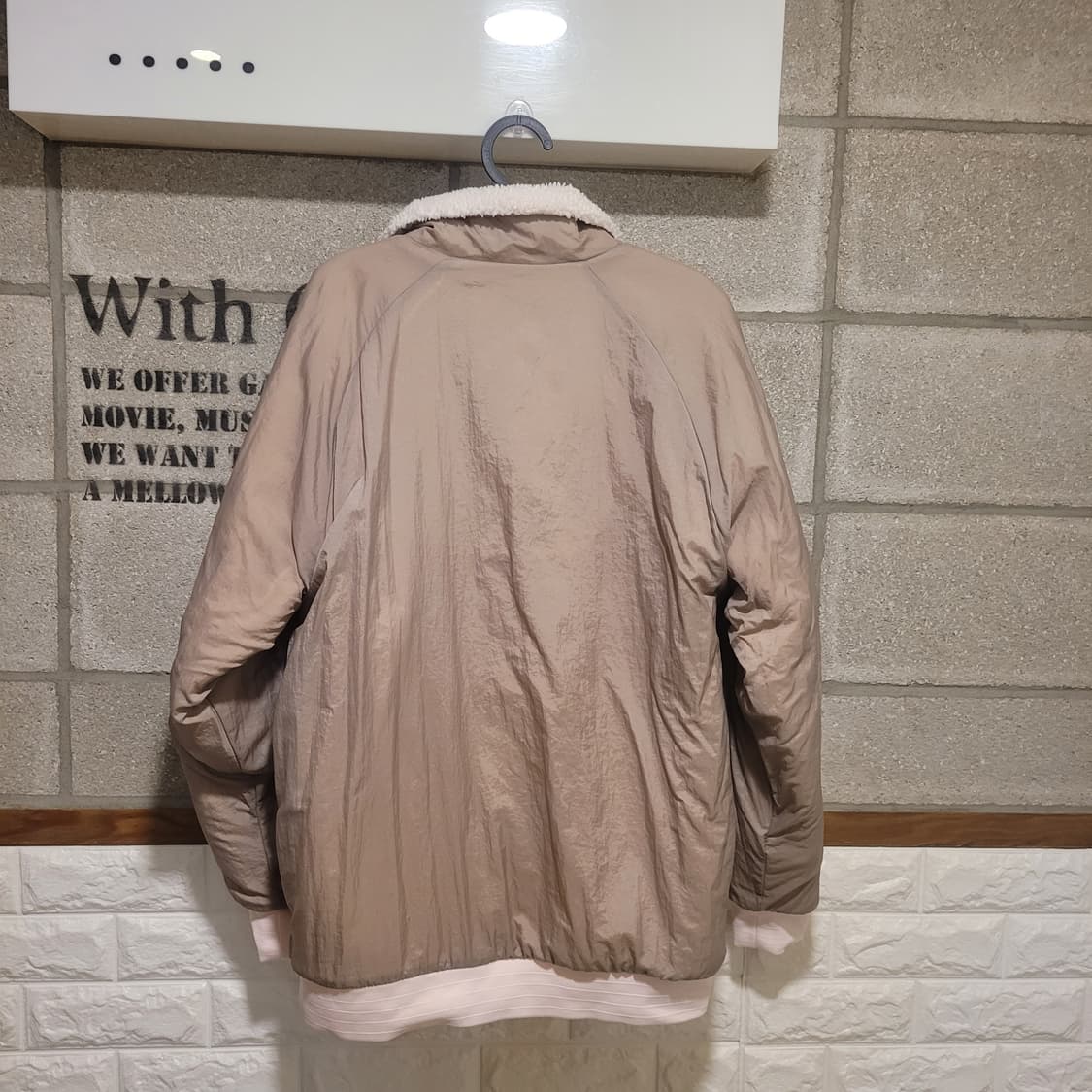 나이키 빅스우시 리버시블 뽀글이 L 상품이미지4