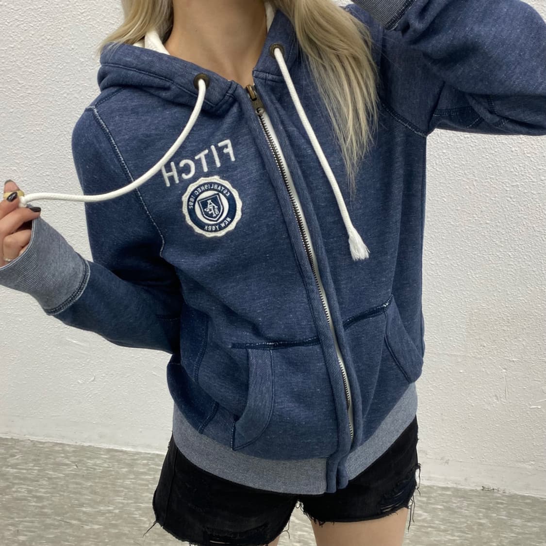 아베크롬비 패치로고 빈티지 블루 후드집업 S 상품이미지1