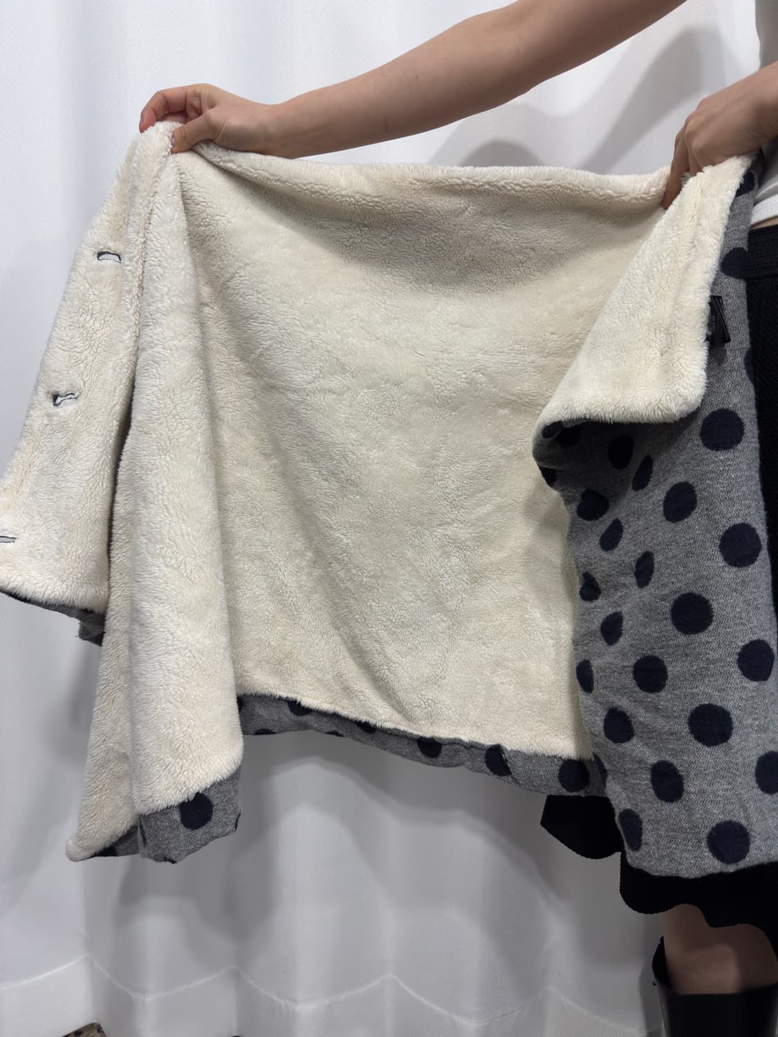 tsukuru & lin dot fleece cape 상품이미지7