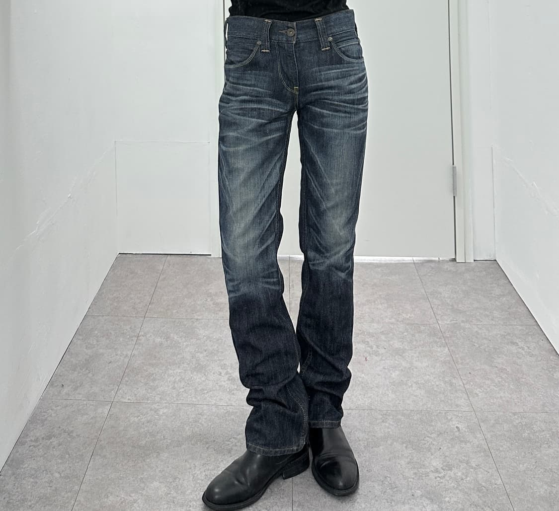 Levi’s 511 Slim Fit Washed Denim 상품이미지1