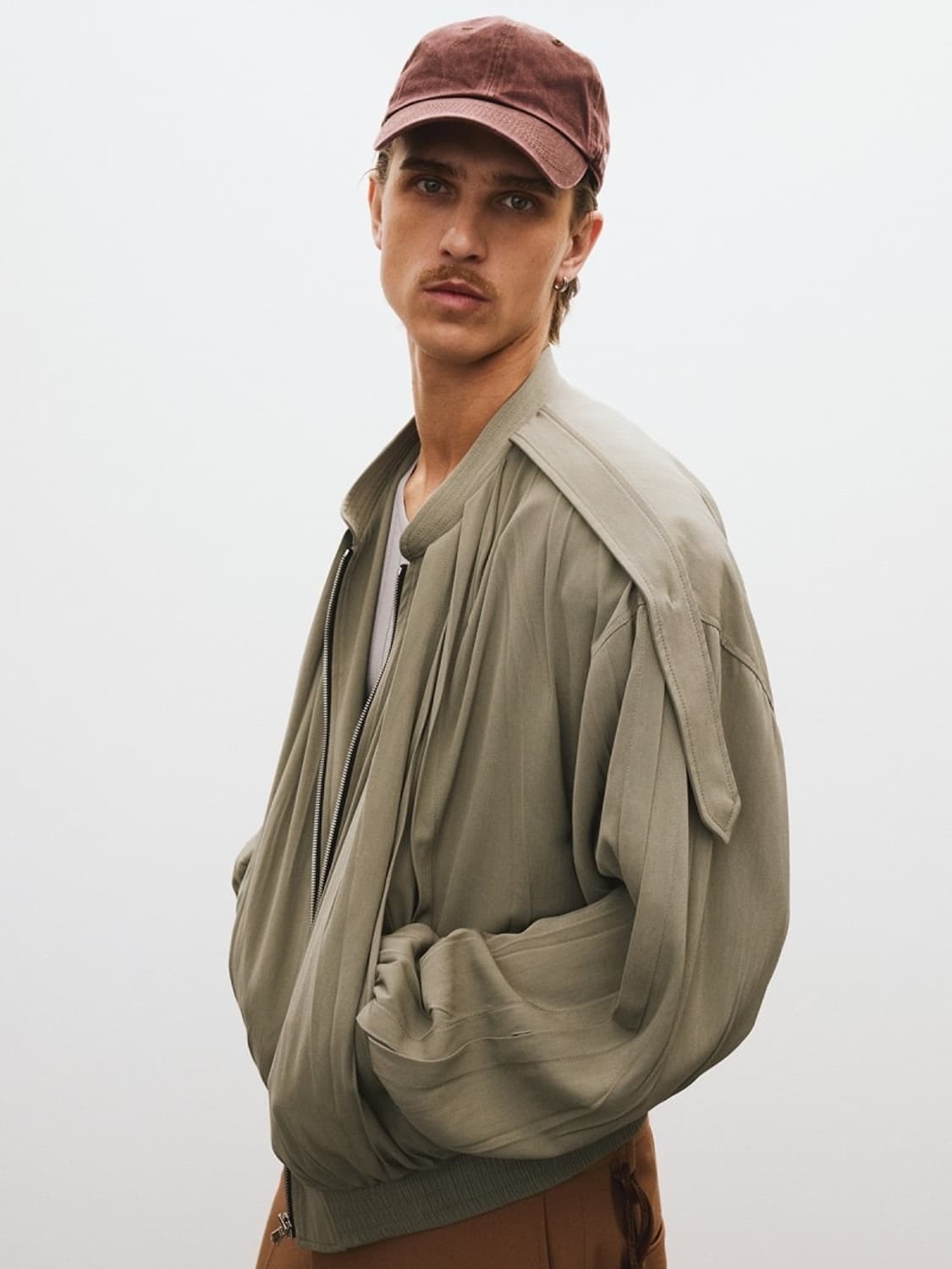 [새상품] 렉토 25SS 80S 턱 디테일 디스코 점퍼 자켓 다크 카키 상품이미지2