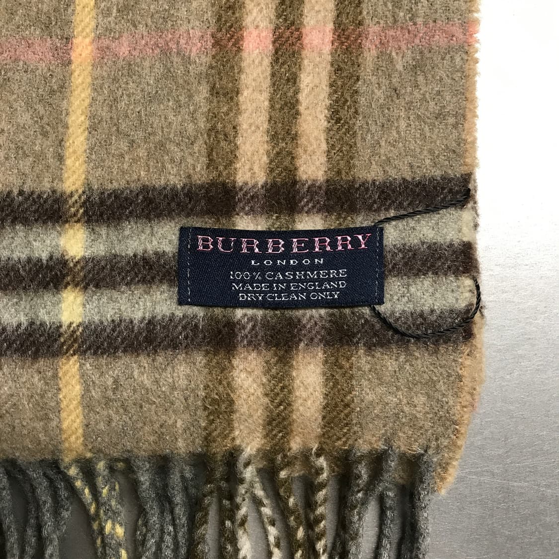 버버리 정품 캐시미어 머플러 그린 상품이미지3