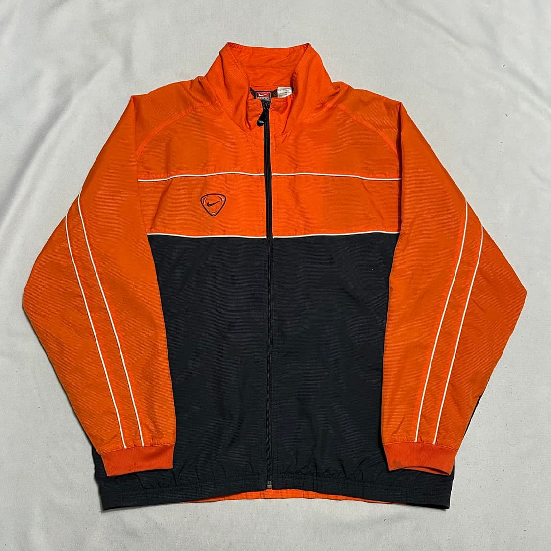 L 나이키 90s 오렌지 블랙 배색 바람막이 상품이미지2