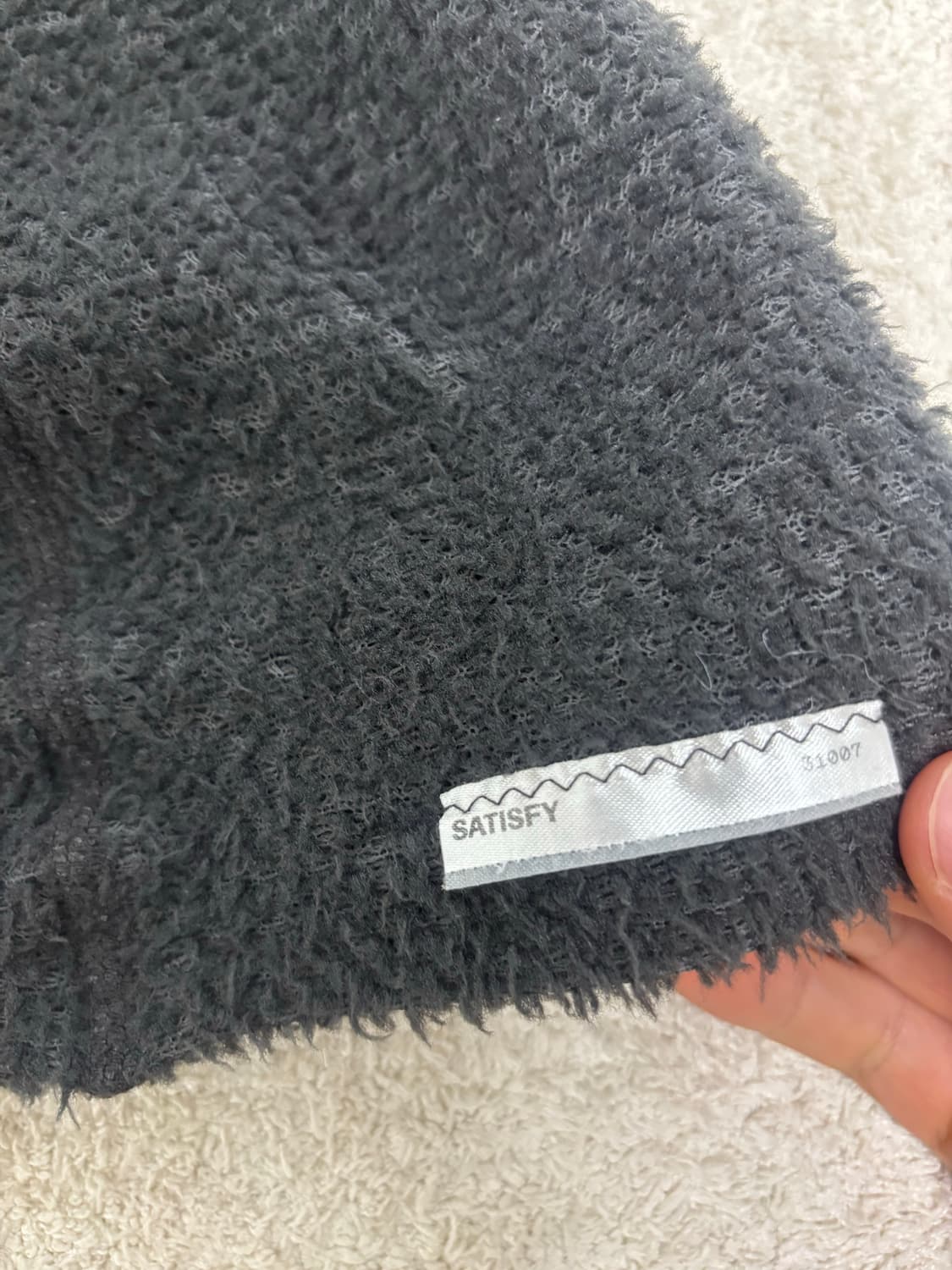 새티스파이 퍼즈플리스 비니 팬텀 상품이미지2