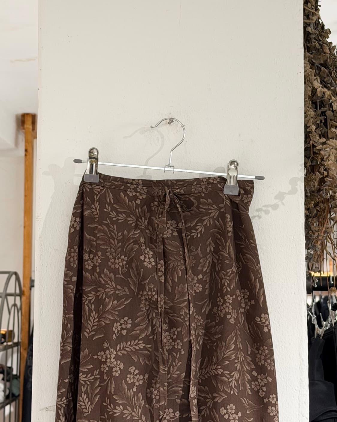 막스마라 브라운 플라워 패턴 롱 랩스커트 상품이미지2