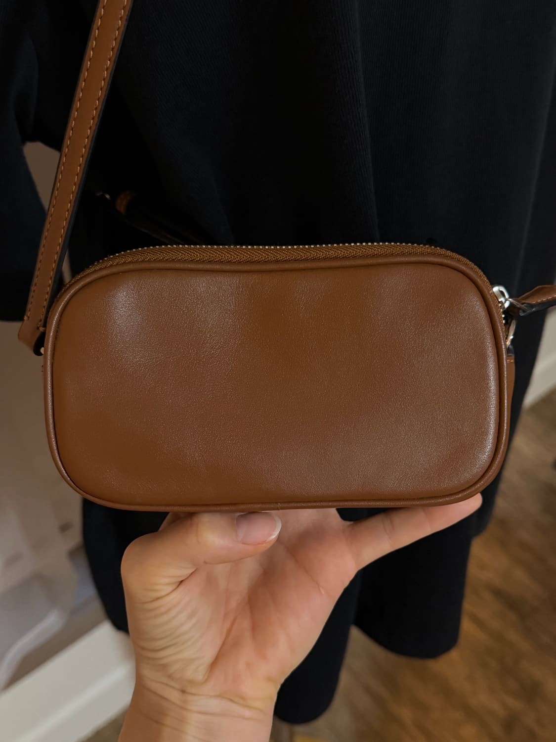 코치 미니 크로스백 x 스누피 콜라보  상품이미지2