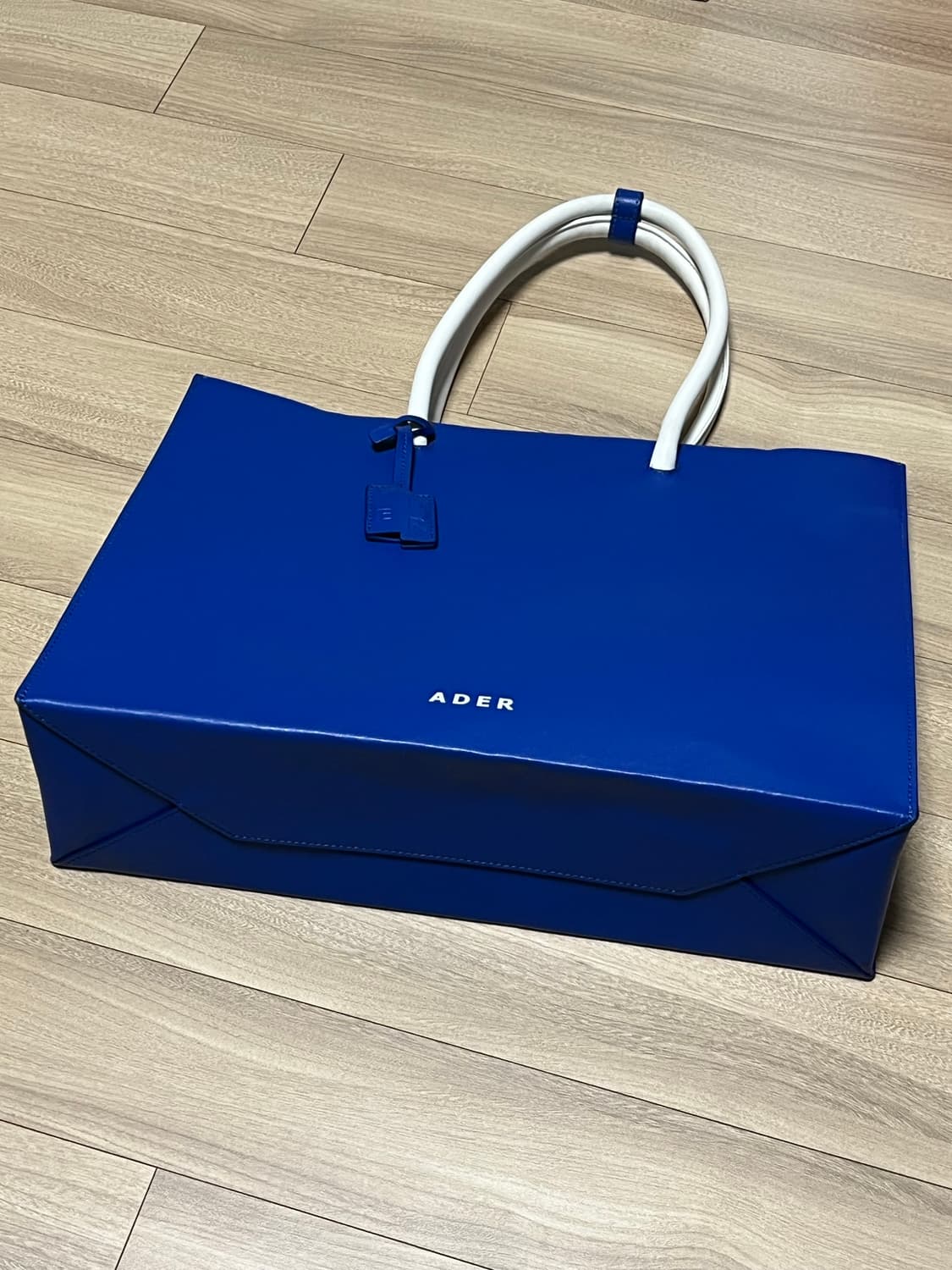 아더에러 쇼퍼백 와이드 블루 상품이미지4