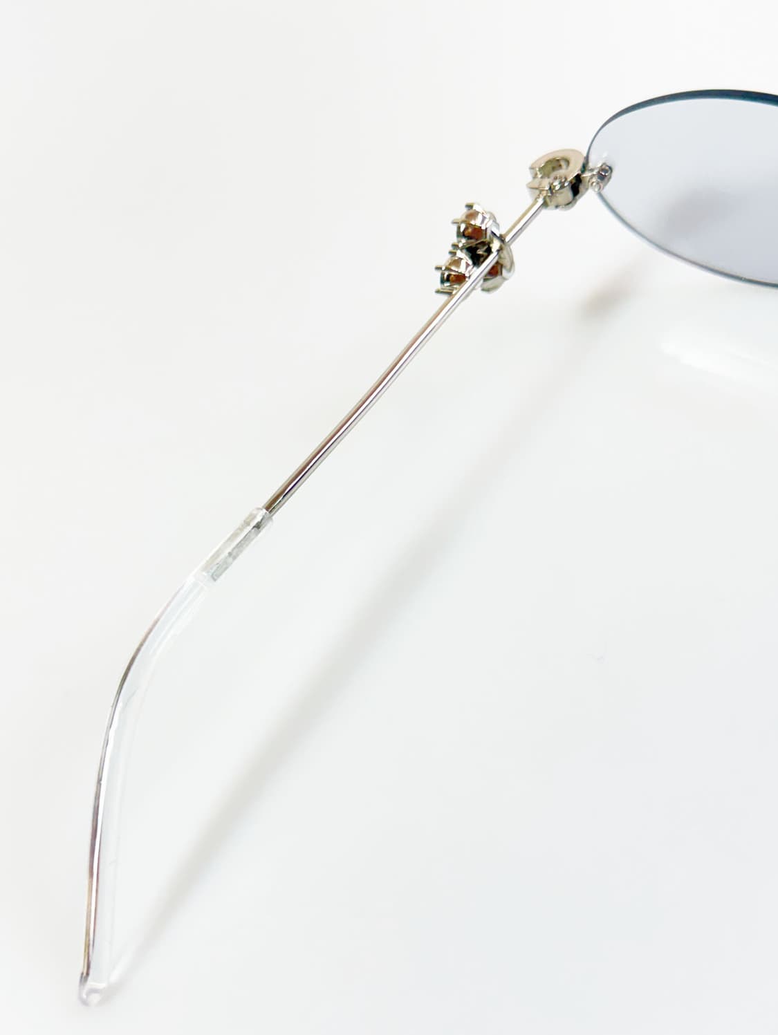 크리스탈 템플 디테일 무테 오벌 메탈 빈티지 선글라스 상품이미지8