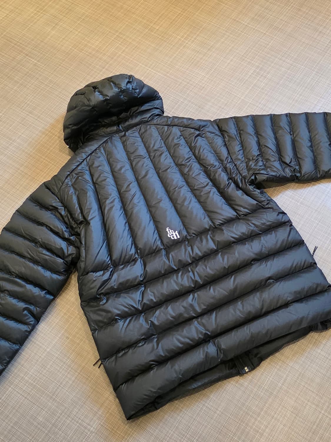 페치선데이 퍼텍스 폴리시 구스 고스트 파카 블랙 상품이미지2