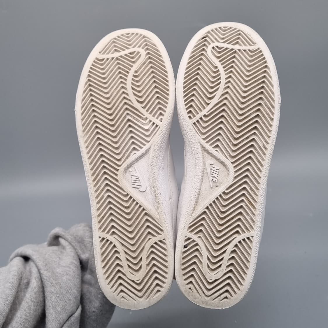 나이키 코트로얄 2 스니커즈250  상품이미지3