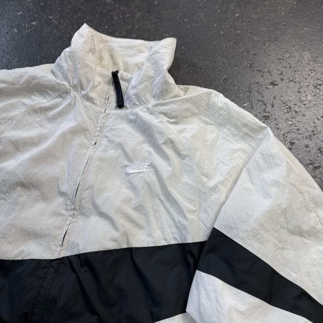 100 나이키 빅스우시 바람막이 상품이미지2