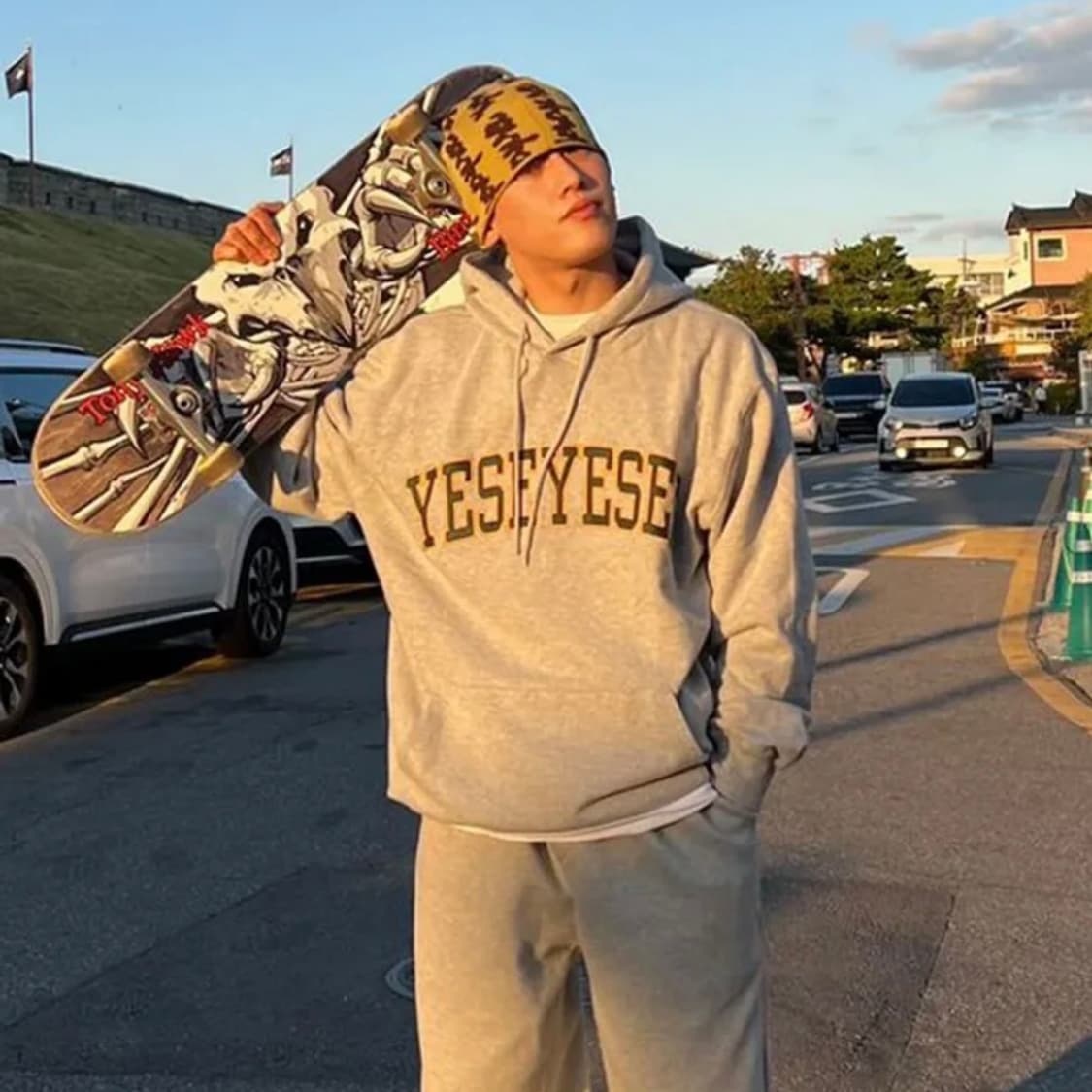 Yeseyesee 예스아이씨 옐로우 브라운 패턴 비니 상품이미지6