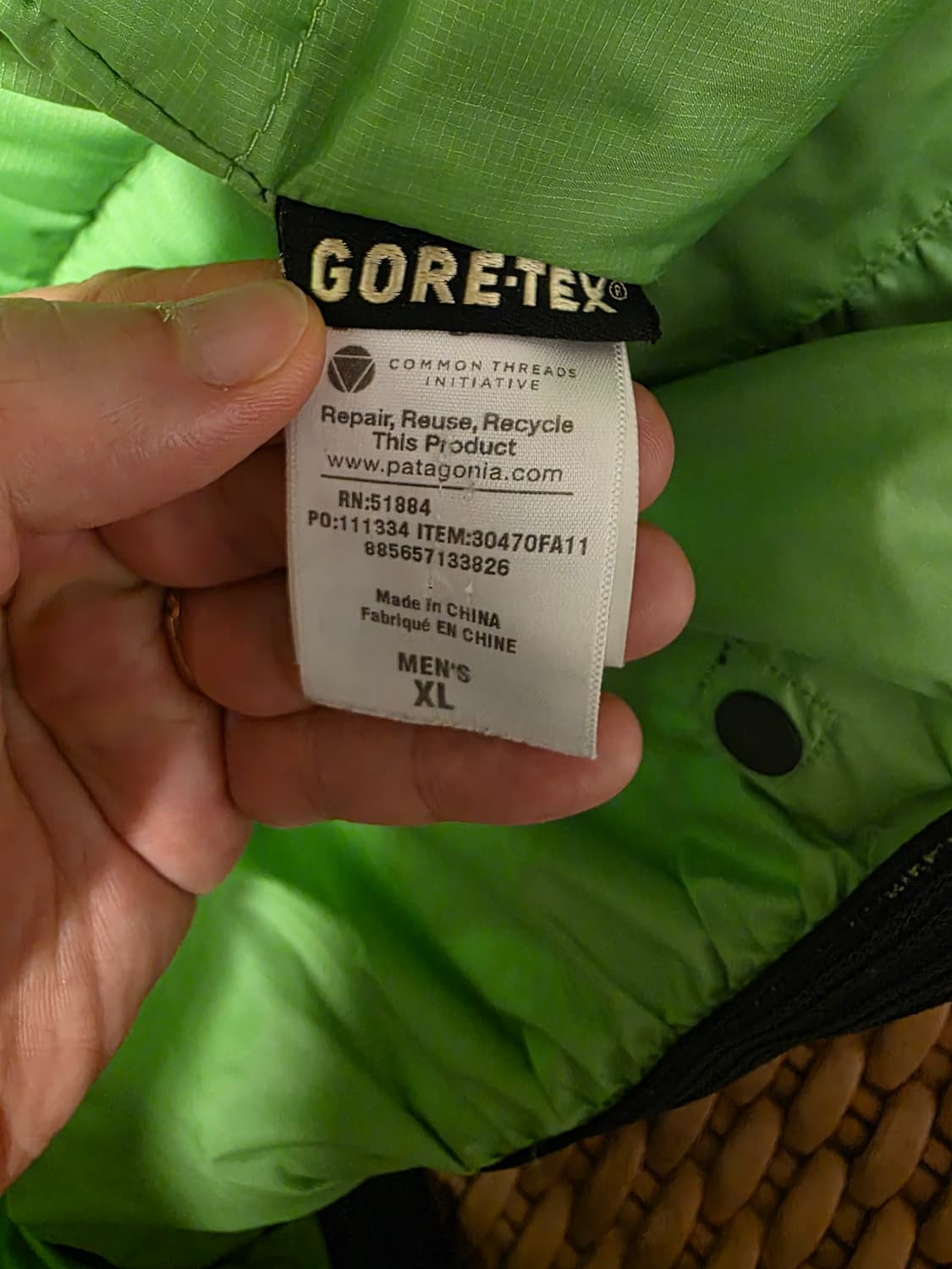 파타고니아 고어텍스 패딩 브라운 XL(프리모 다운자켓) 상품이미지3