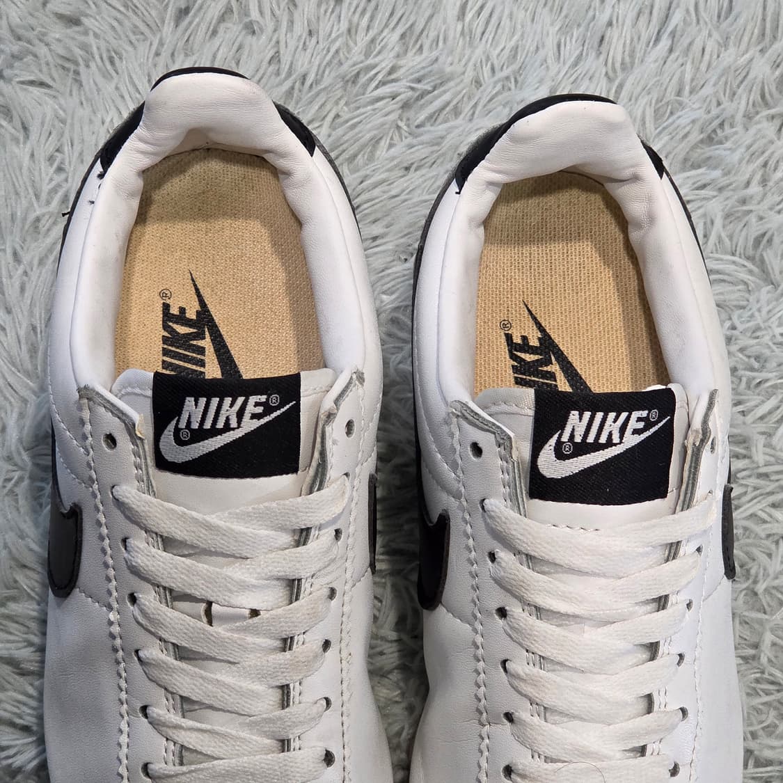 8w-25:나이키 클래식 코르테즈 레더 화이트 블랙 235mm 상품이미지6