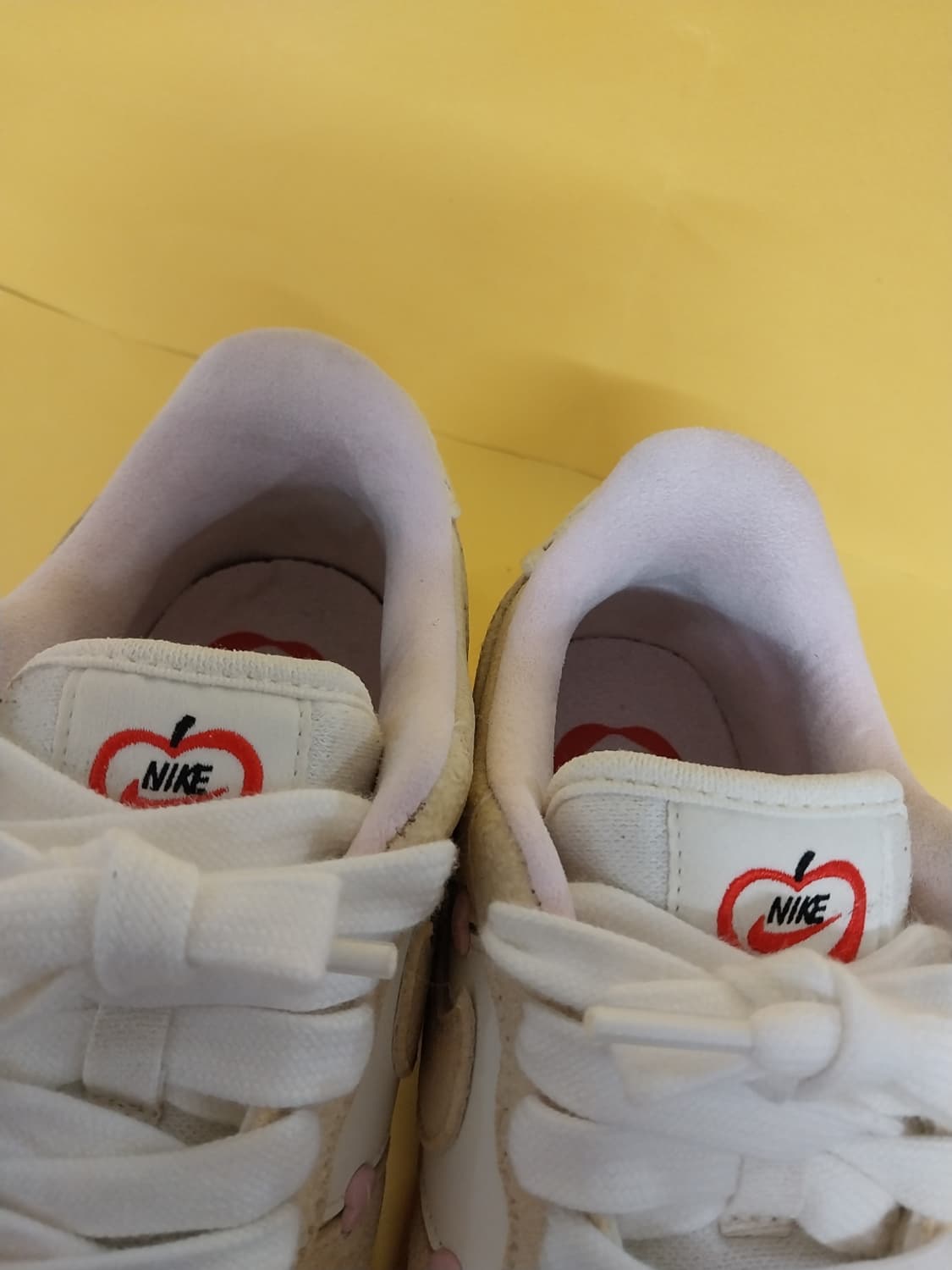 여성 나이키 에어포스1 발렌타인데이 핑크 폼 운동화 (245) 상품이미지5