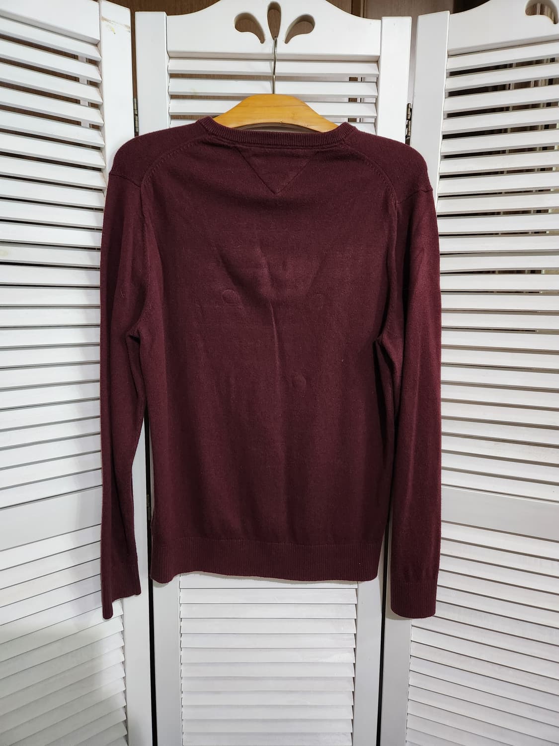 타미힐피거 브이넥 니트M 상품이미지2