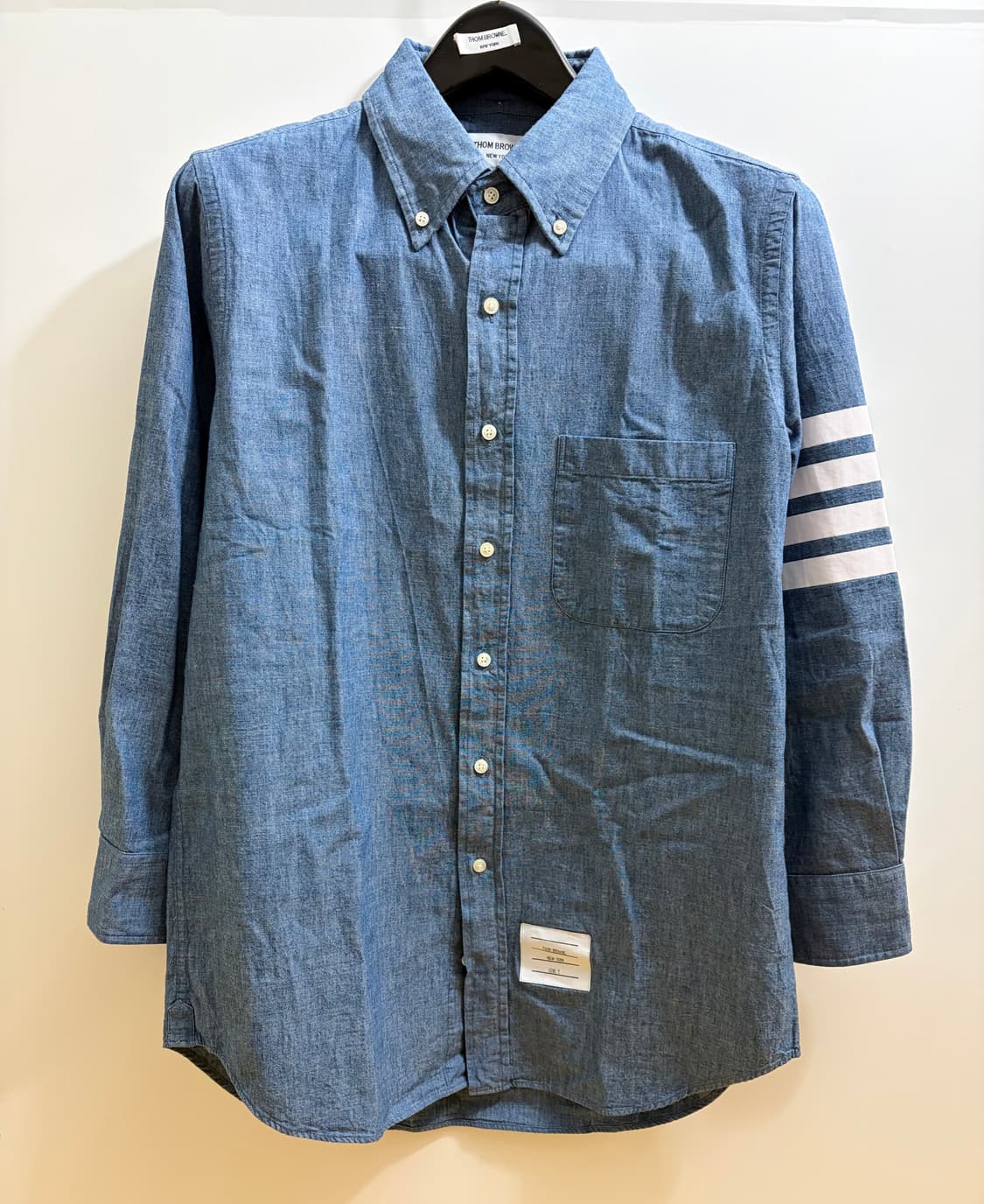 톰브라운 정품 샴브레이 셔츠 상품이미지2