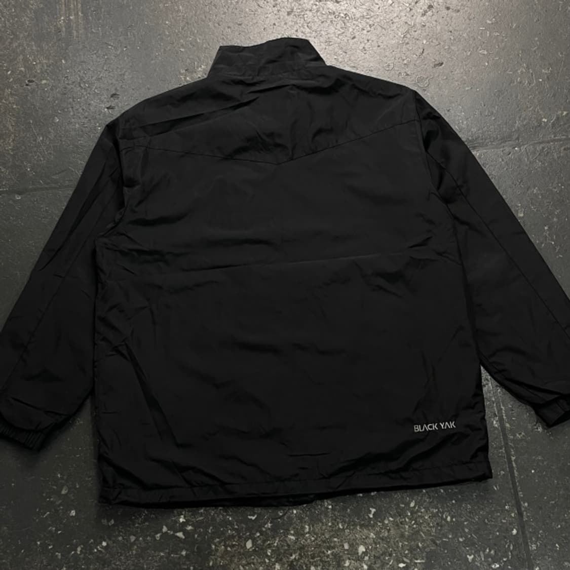 105 블랙야크 바람막이  상품이미지6