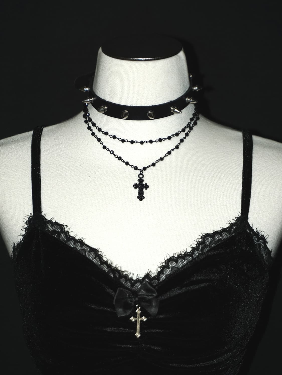 gothic cross velvet sleeveless  상품이미지3