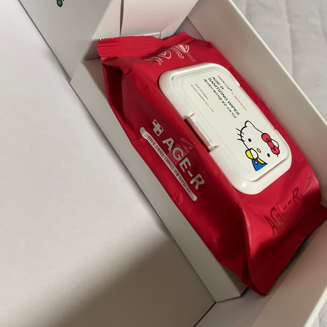 메디큐브 부스터프로 헬로키티 에디션  상품이미지10