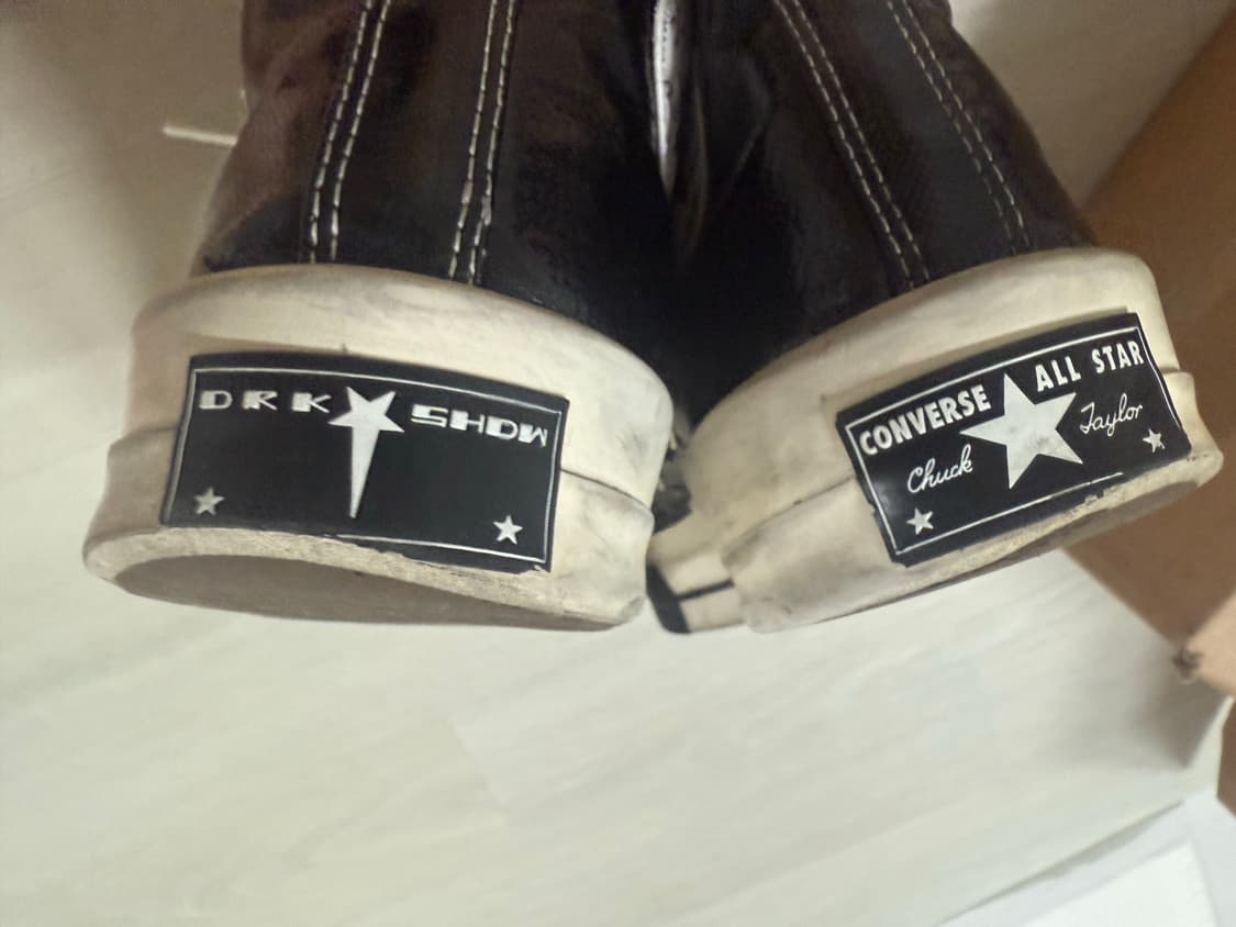 컨버스 x 다크쉐도우 터보다크 척 70 하이 블랙 래커드  상품이미지4