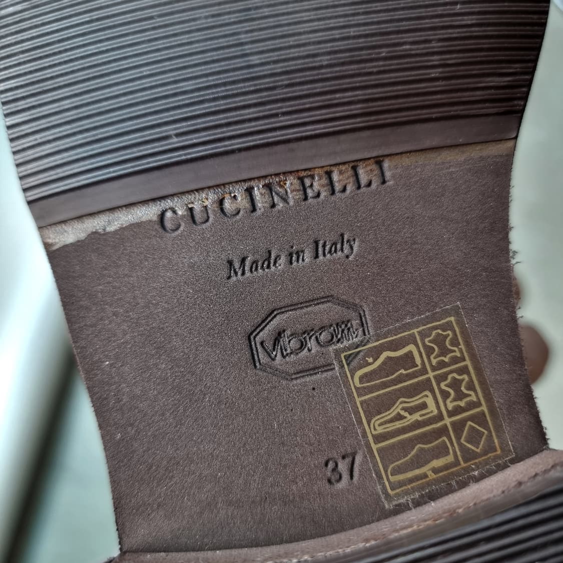 브루넬로 쿠치넬리 골드브라운 크랙 로퍼 슈즈 (240/표기37) 비브람완 상품이미지8